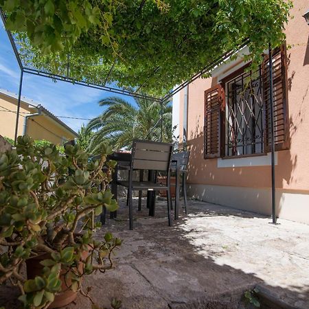 Andjelka B4-Blue Lägenhet Mali Lošinj Exteriör bild