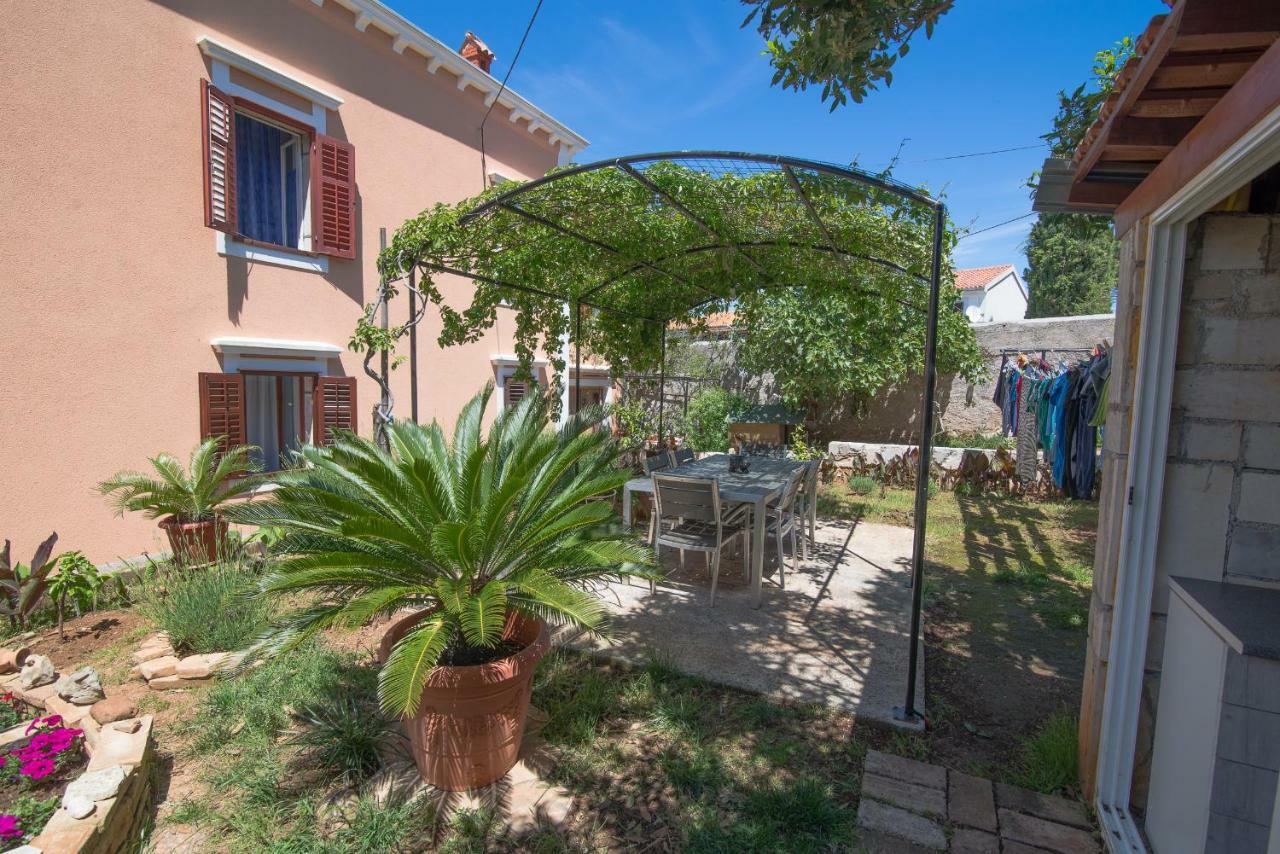 Andjelka B4-Blue Lägenhet Mali Lošinj Exteriör bild