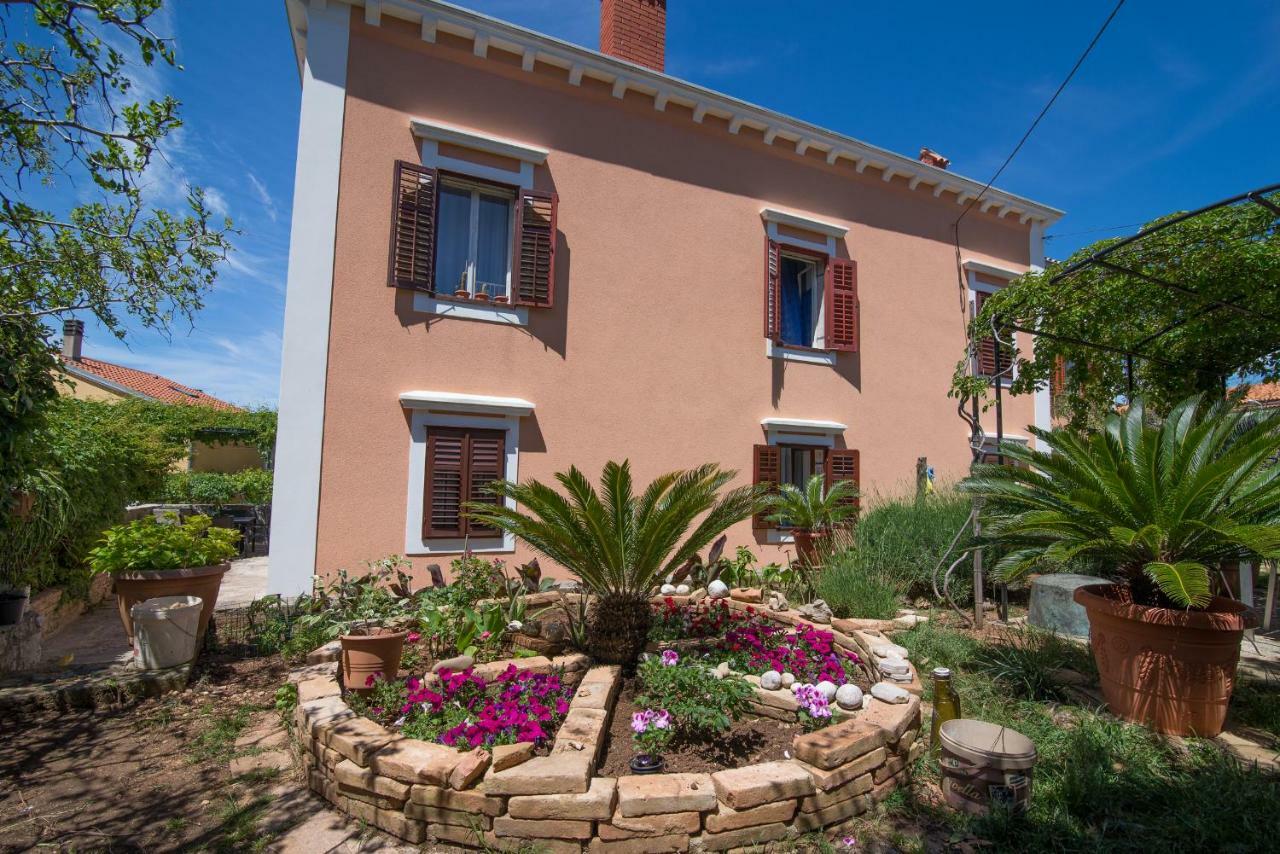 Andjelka B4-Blue Lägenhet Mali Lošinj Exteriör bild