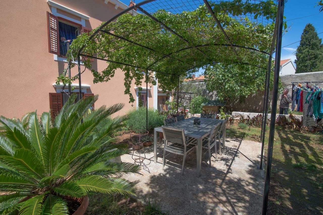 Andjelka B4-Blue Lägenhet Mali Lošinj Exteriör bild